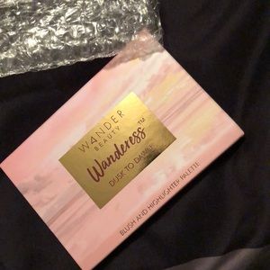 Wander Beauty Wanderess blush & highlight palette